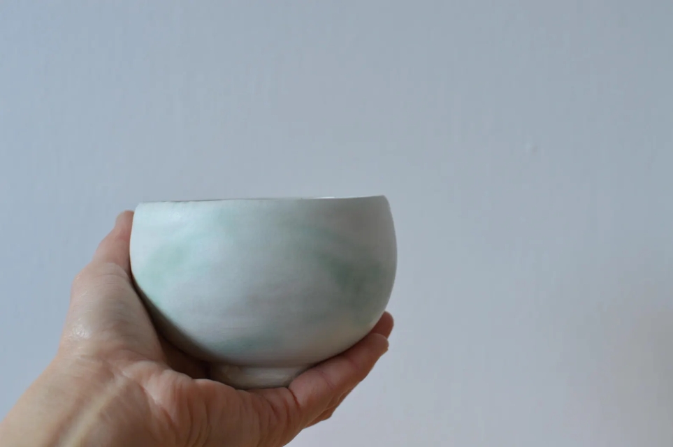 Kompakte Matchateeschale "Ippuku-Chawan" bei Etsy